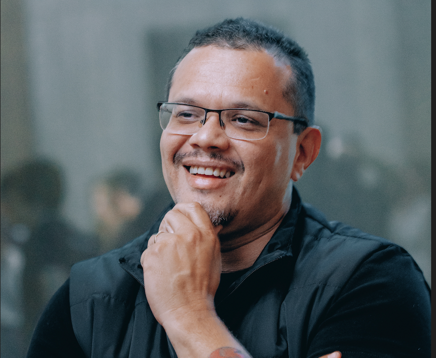 Conquistando uma legião de fãs: O segredo por trás do sucesso de Sammy Davis Jr.