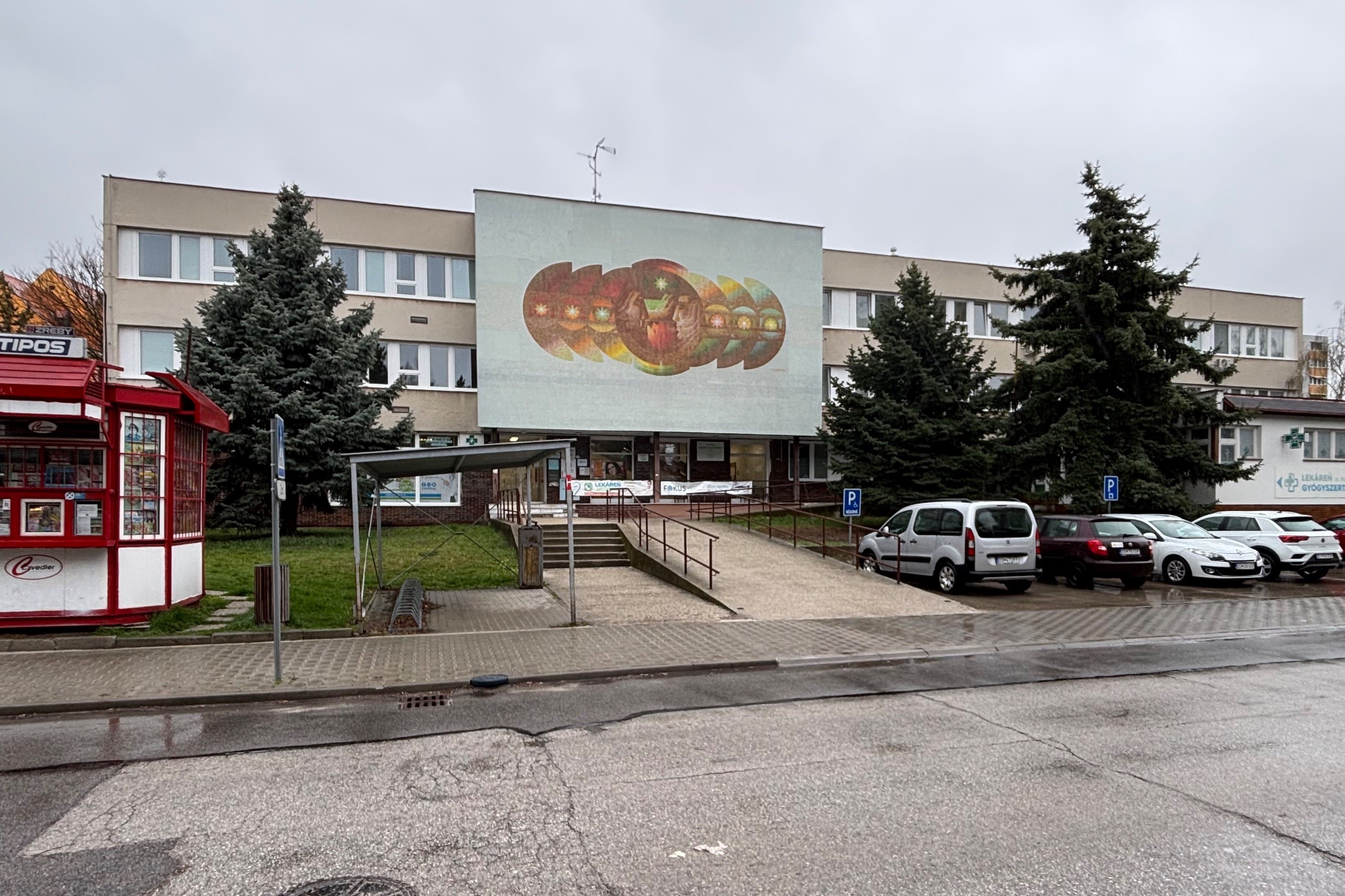 Pacienti sa sťažujú. Lekári tiež. A poisťovne? Problém nevidia.