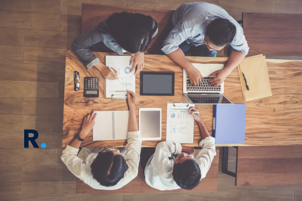 45% SMBs Thrive with AI
