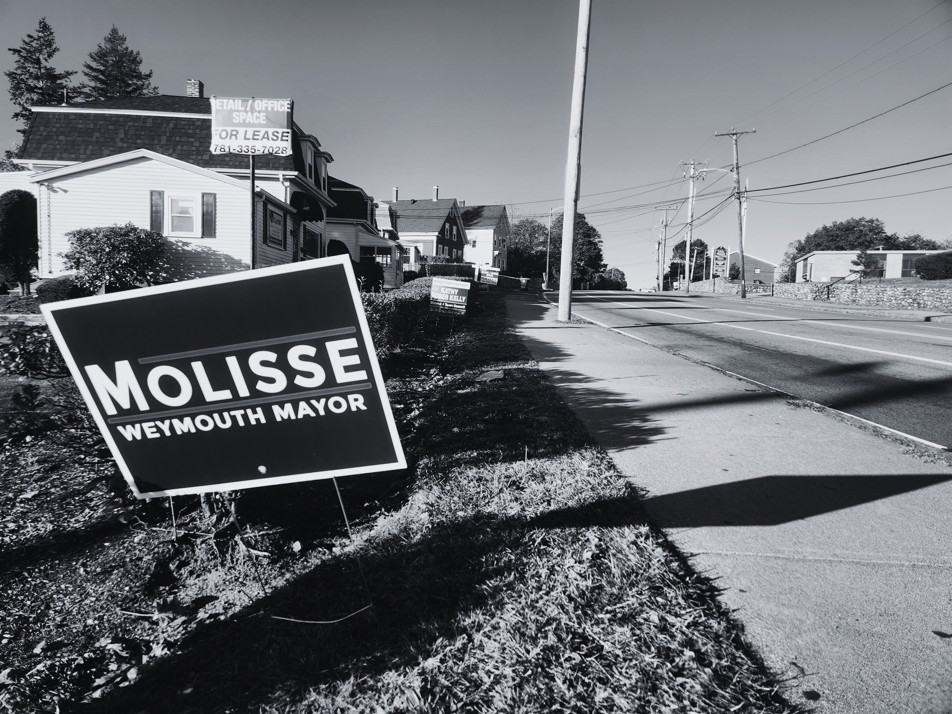 Beacon Hill isn’t the only place with lack of competition. City and town halls see it, too