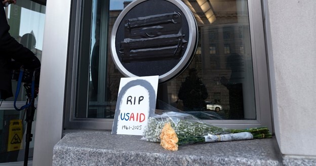 💔 No Donor, No Cry?