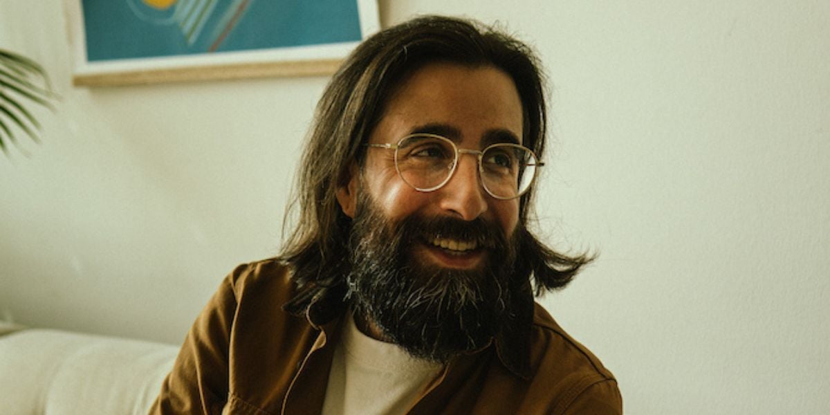 Why "I can do it myself" keeps solopreneurs stuck