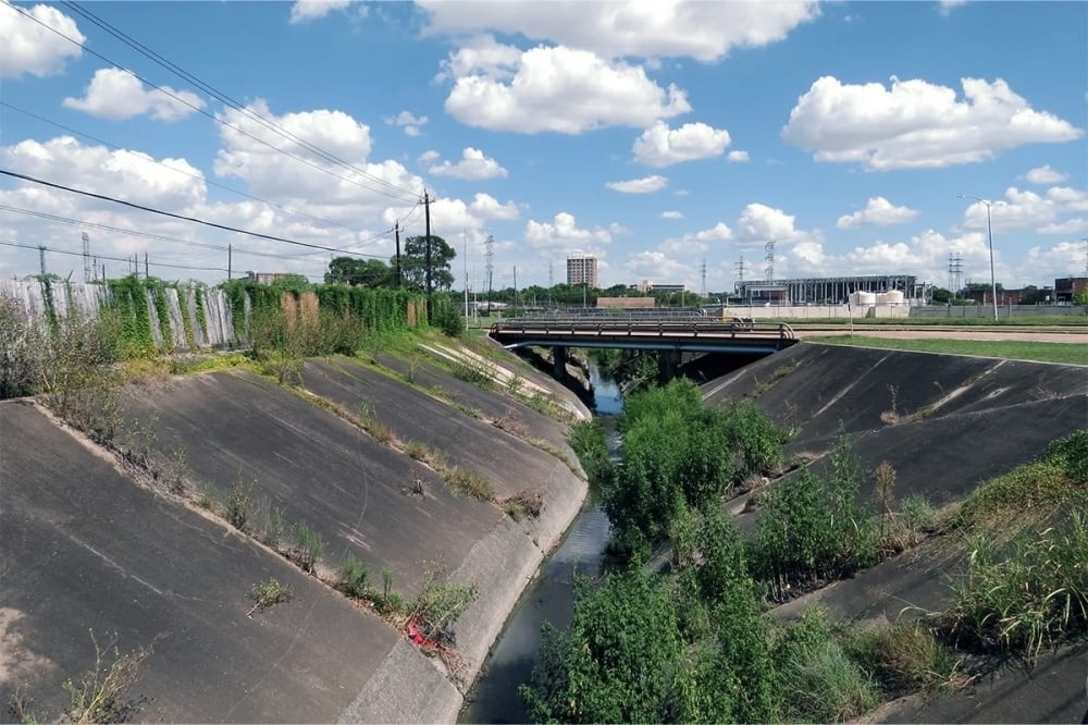 HTX-BMW: Impact 12/18/2025