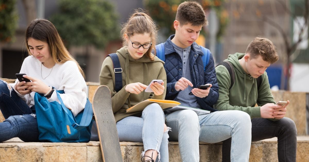 Social Media May Be Shaping How Teens Think and Feel About Eating