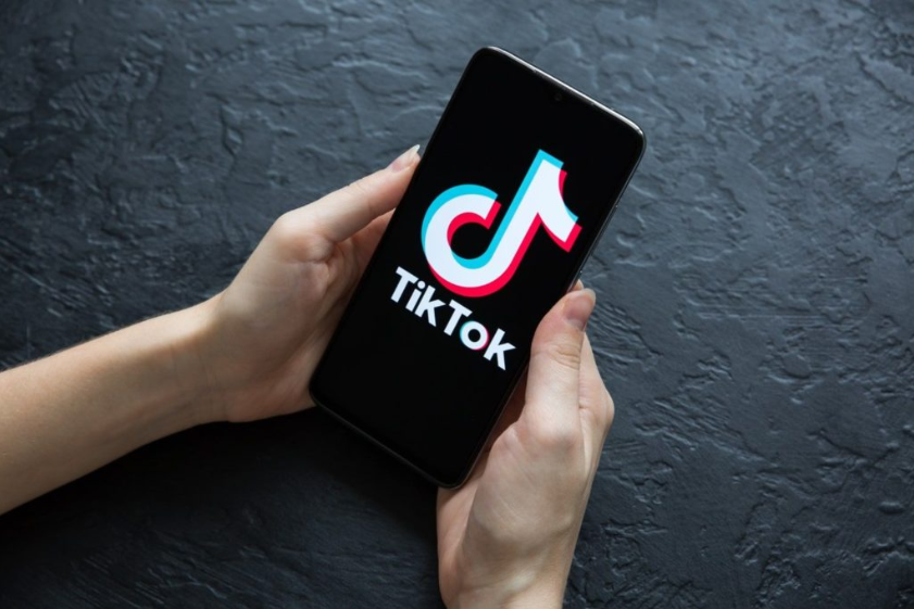 TIKTOK BIDDING WAR HEATS UP AS DEADLINE LOOMS