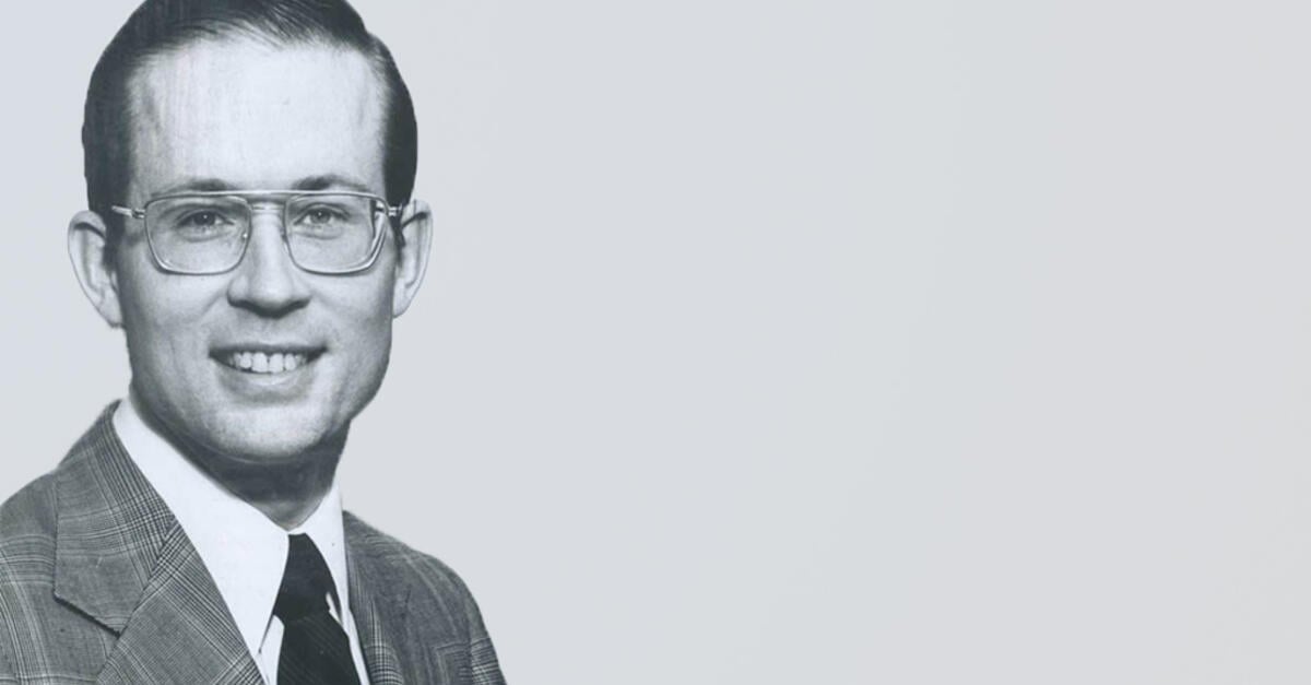 The Academic Duel in Financial Markets