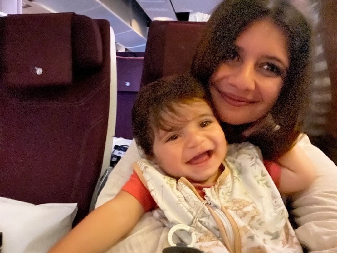 Flying with a baby: 3 types of seat to book on airplane