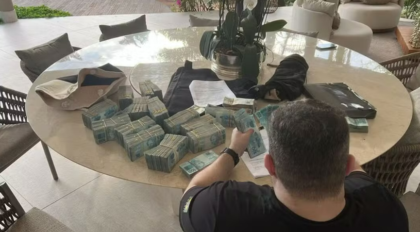 Café com seu dinheiro: 21/11/2025