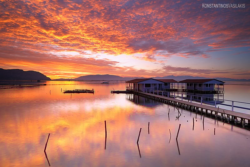 🌀Greece's New Supercomputer, Netflix Is Here, Binance Too + Messolonghi