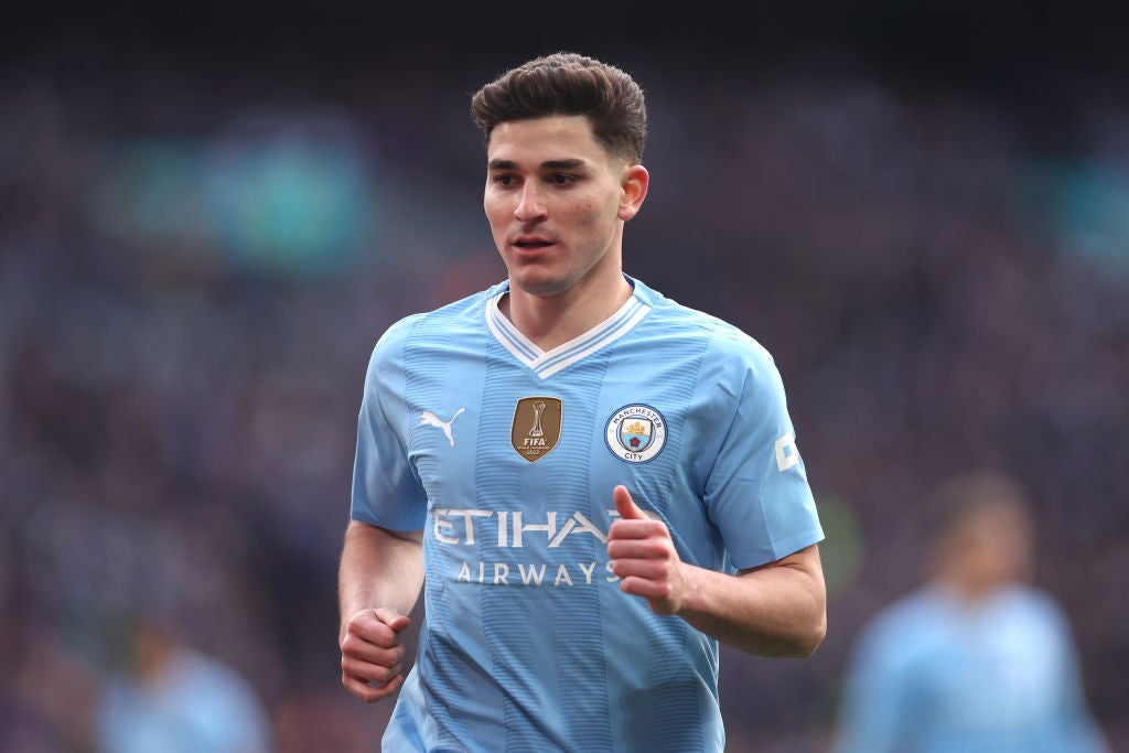 Man City Strikes Gold! Julian Alvarez Sold for a Record £82m, Paving the Way for an Exciting Rebuild