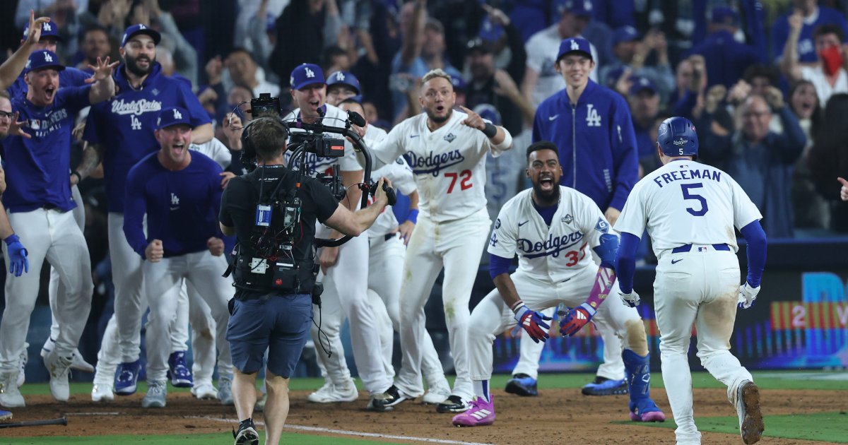 Freeman's 18th-Inning Heroics Cap Marathon Game; Plus, NFL's Toughest Schedules