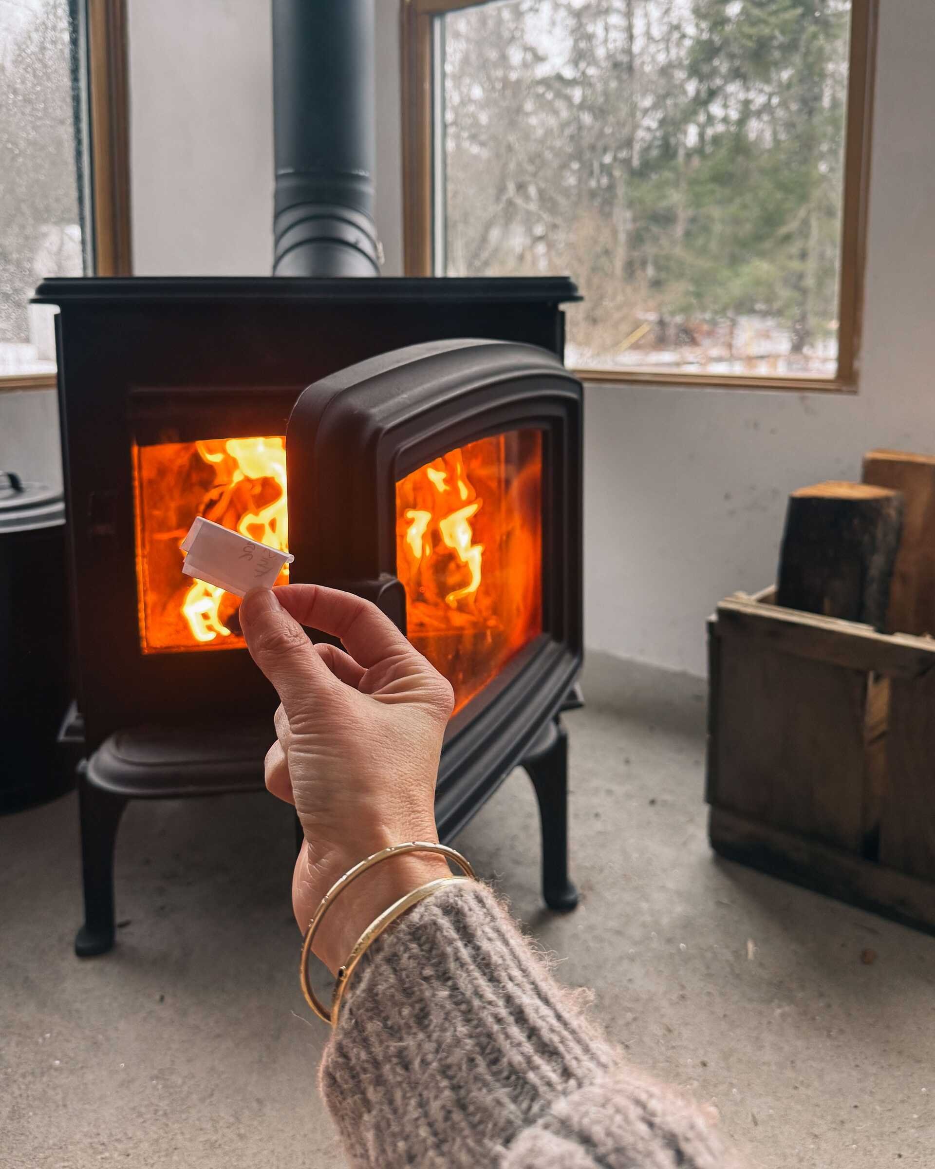 Click. Read. Love. 12.21.26 - Solstice Edition