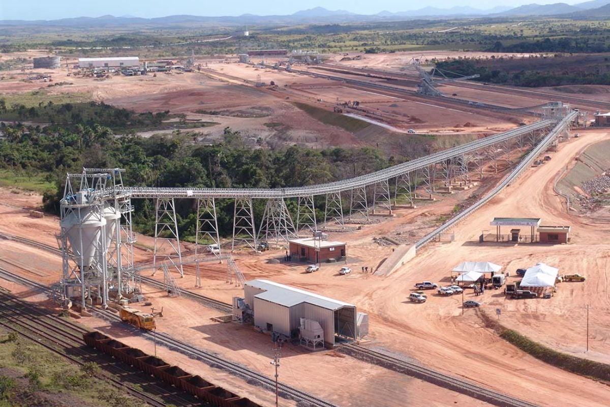 ⛏️ First the oil, then the minerals