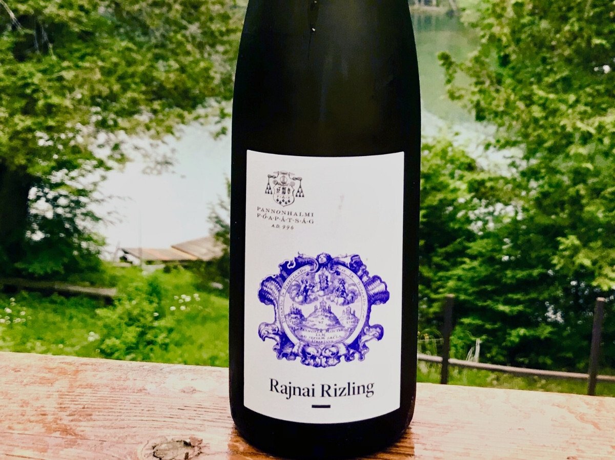 An affordable and high-quality Hungarian Riesling