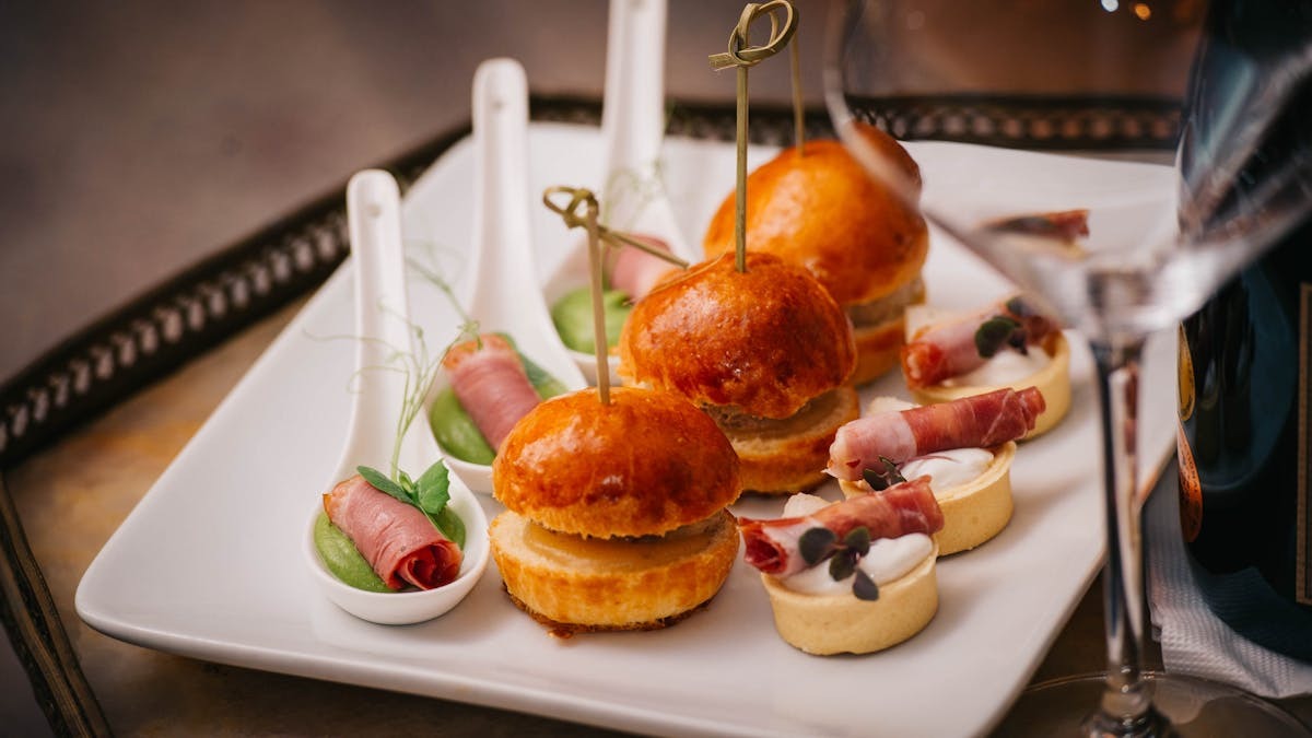 🥘 DC prueba el “menos es más”