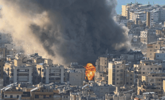 Trump Says U.S. Won’t Secure Strait of Hormuz as Iran Conflict Escalates and Global Oil Prices Surge