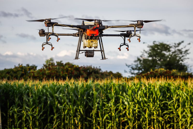 🕹️ Farms flying high