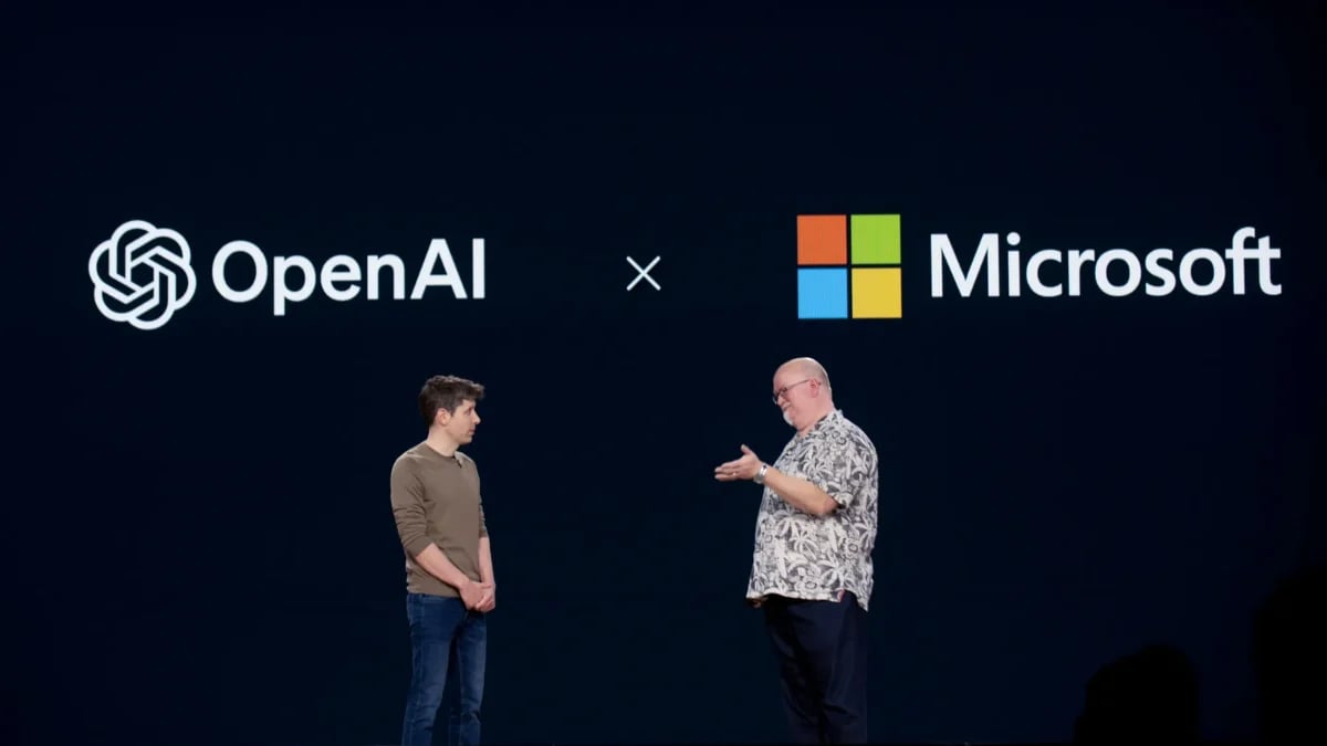 OpenAI se libera de Microsoft