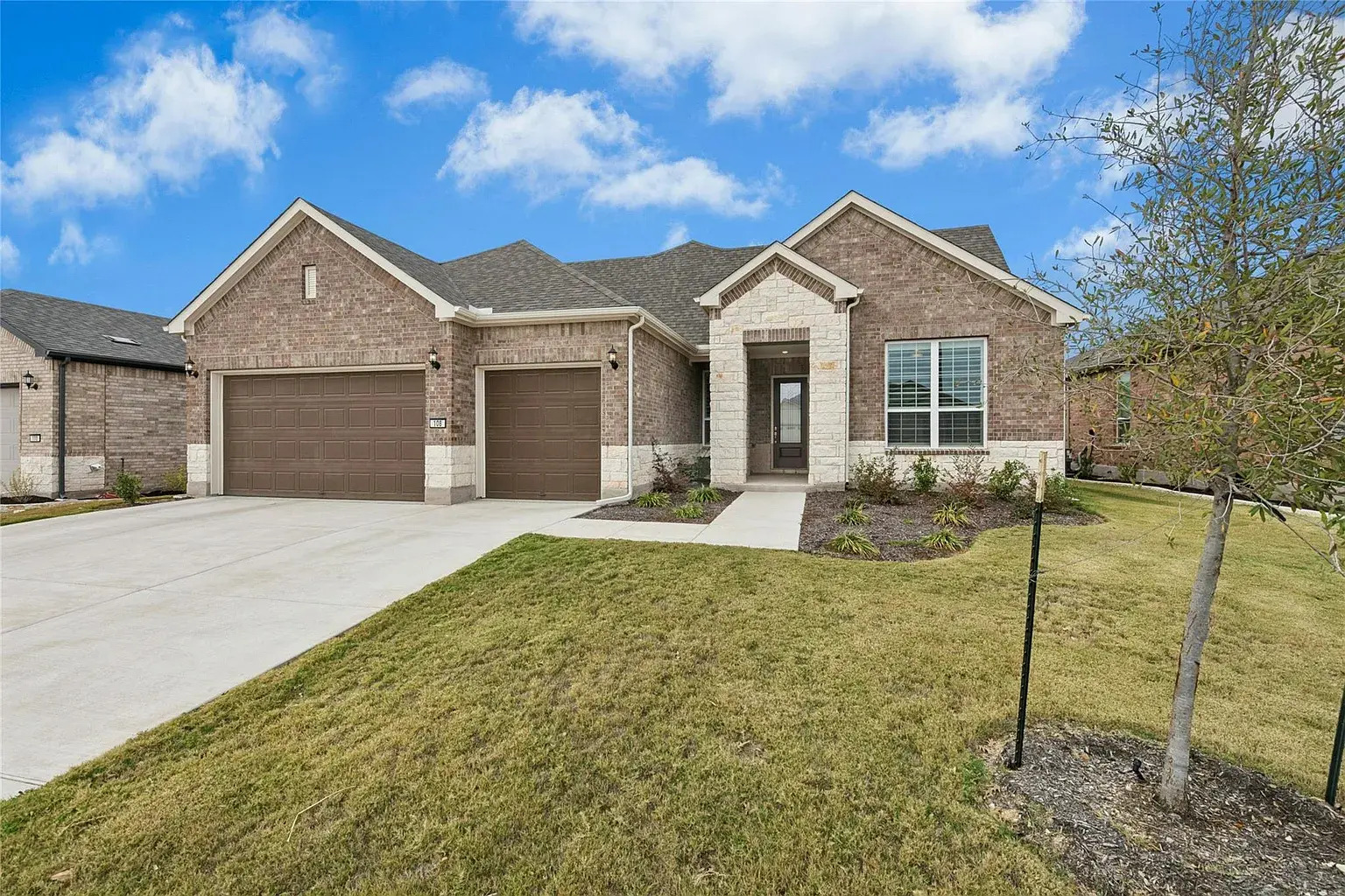 Greenbelt garage haven – Georgetown