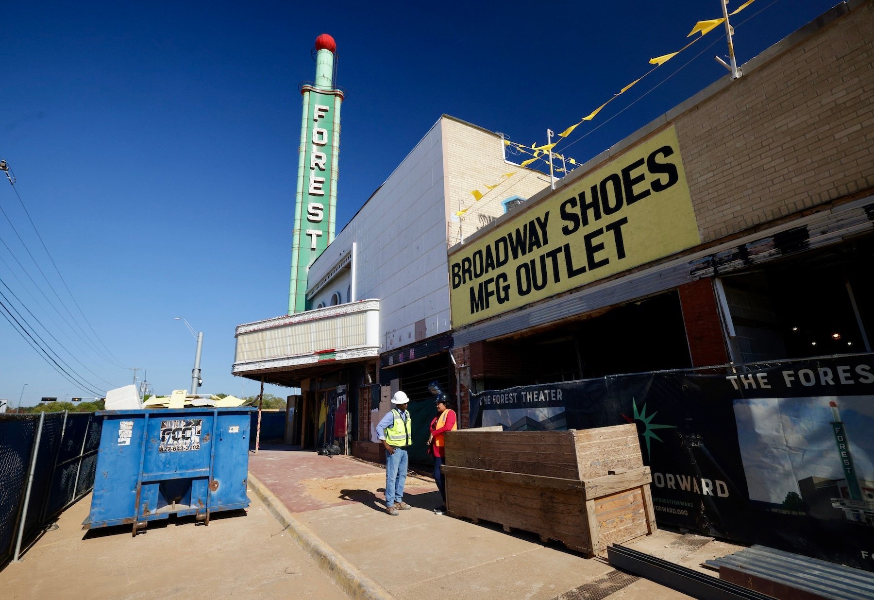 Why Starbucks is Coming to South Dallas