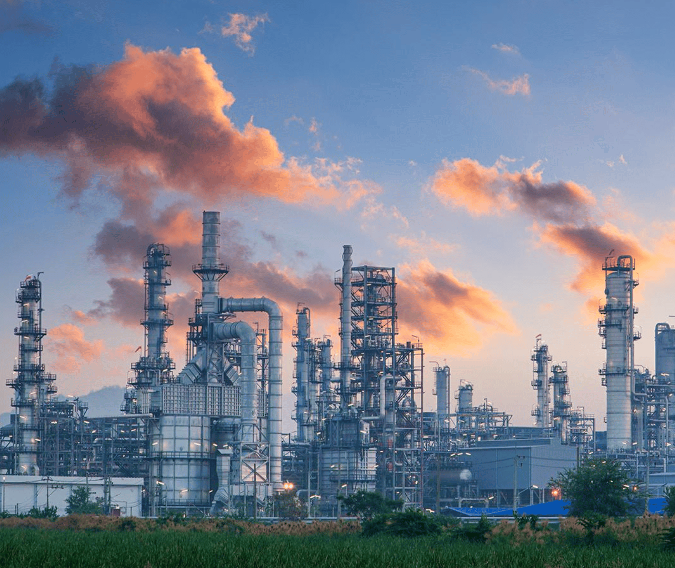 IMF Slashes Global Growth to 3.1% on Middle East Energy Shock