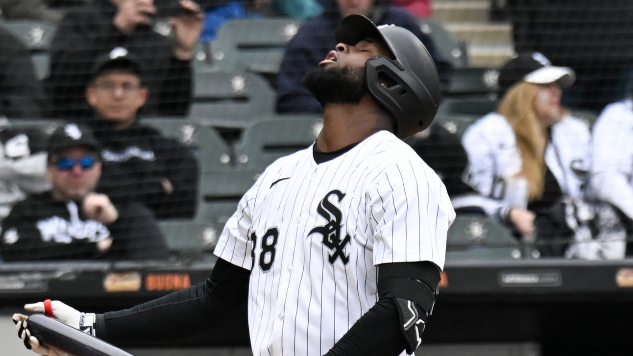 What's the deal with Luis Robert Jr?