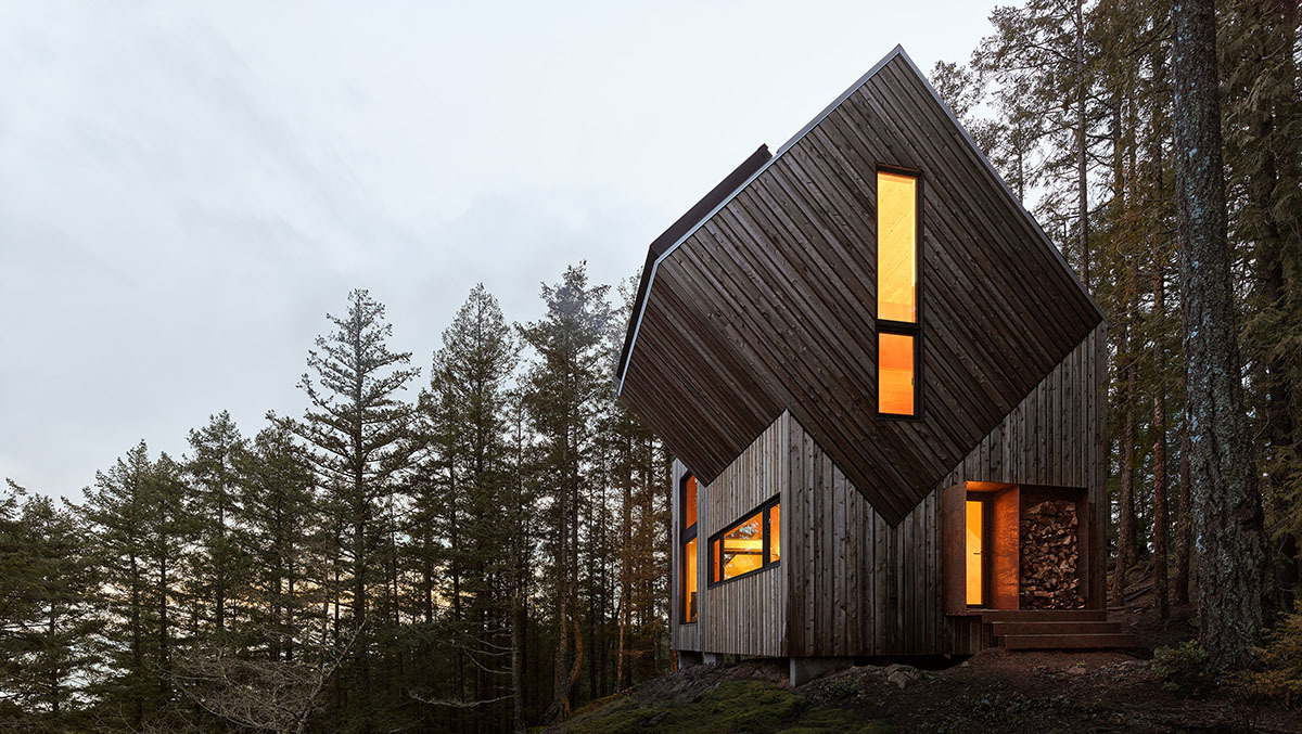 The Nest is an Elegant Geometric Cabin Retreat, With a Distinctive Tilt