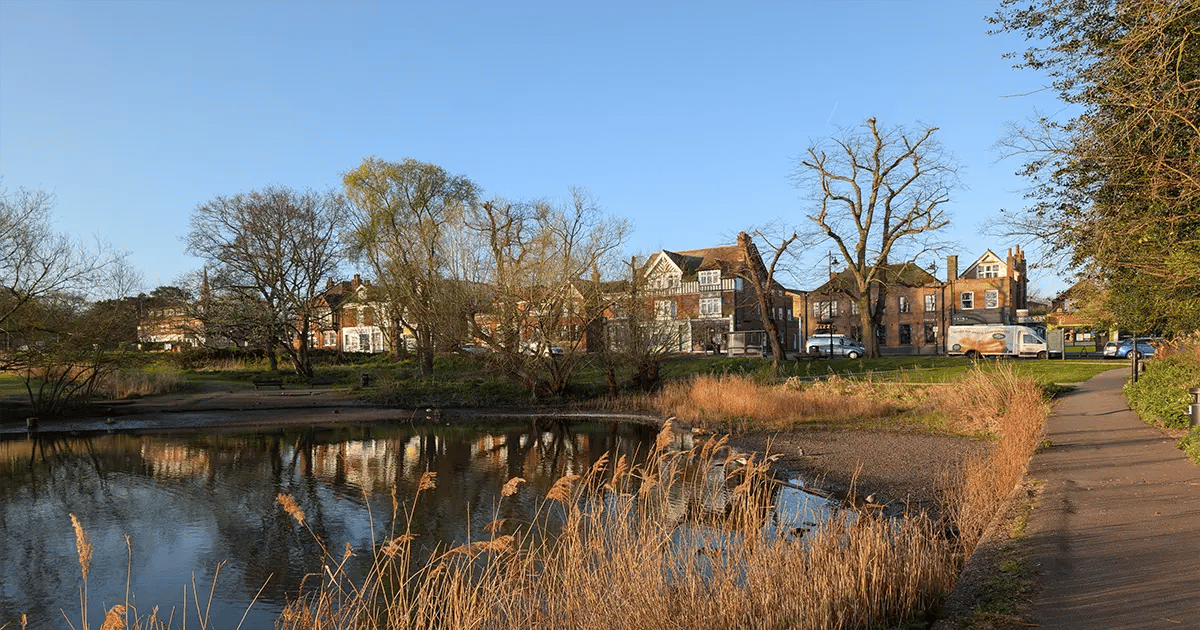 Station Art, Coffee and Volunteering