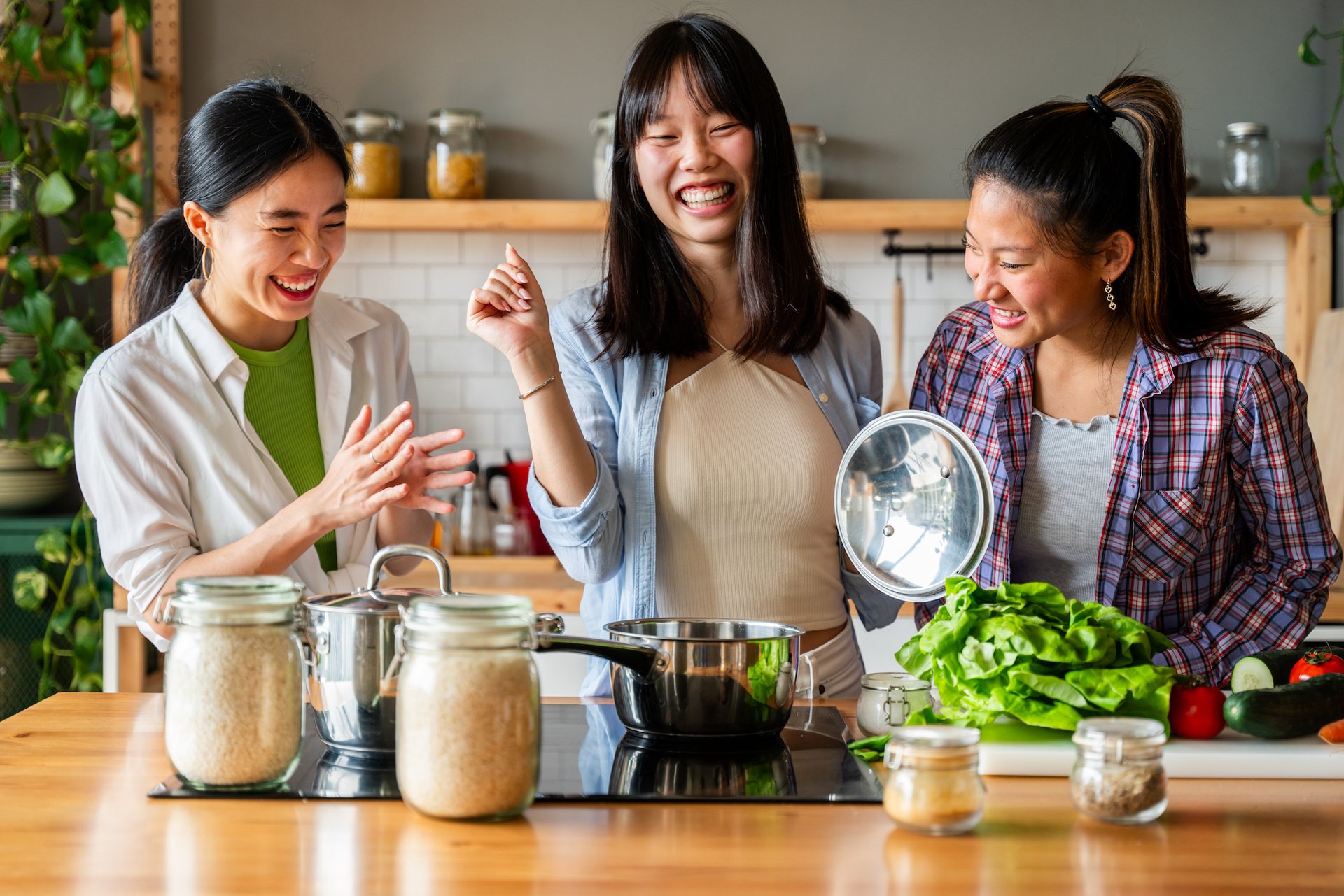 5 Healthy, Ready-to-cook Meals You Can Whip Up In Less Than 15 Minutes