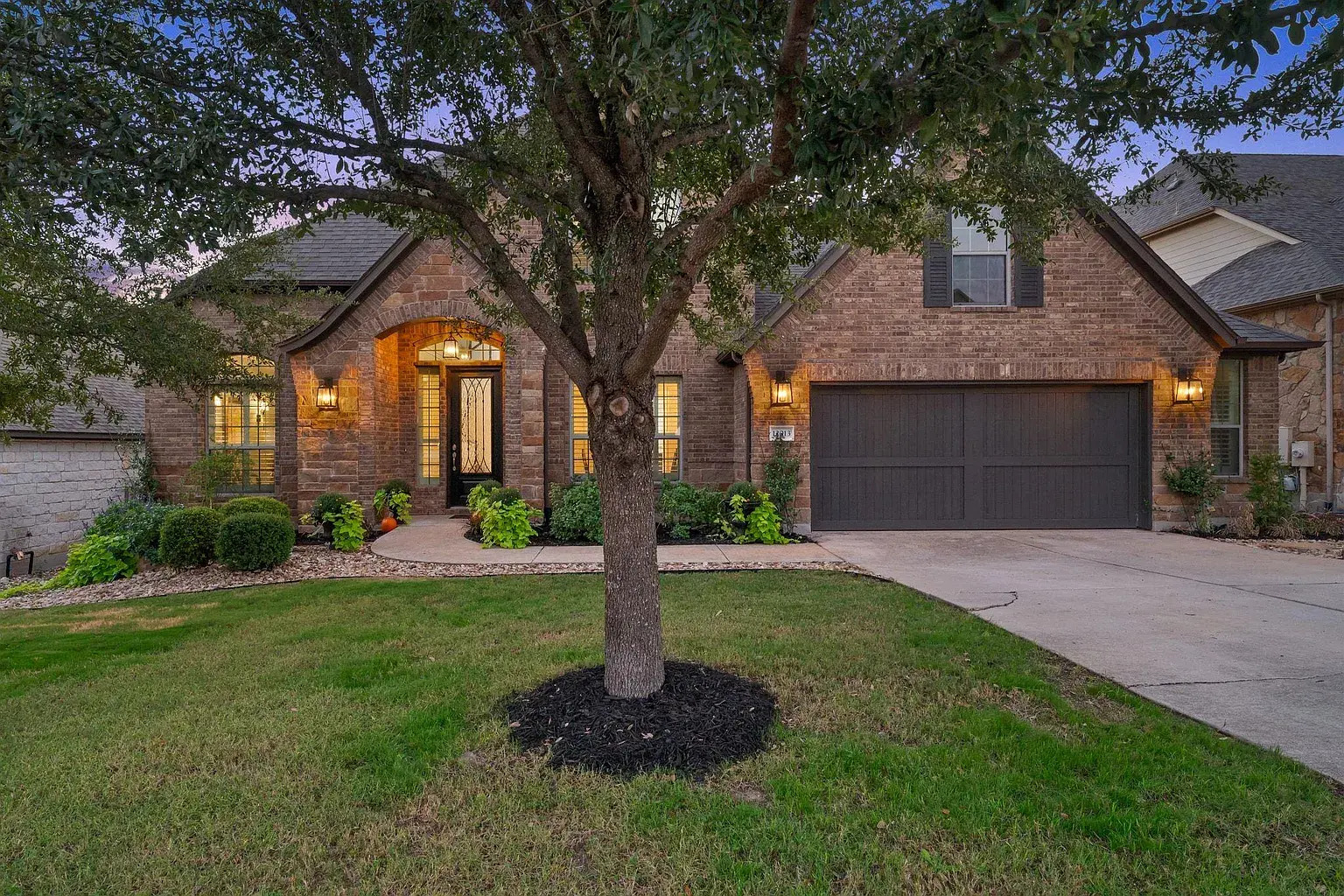 Spacious Hill Country living in Steiner Ranch – Austin