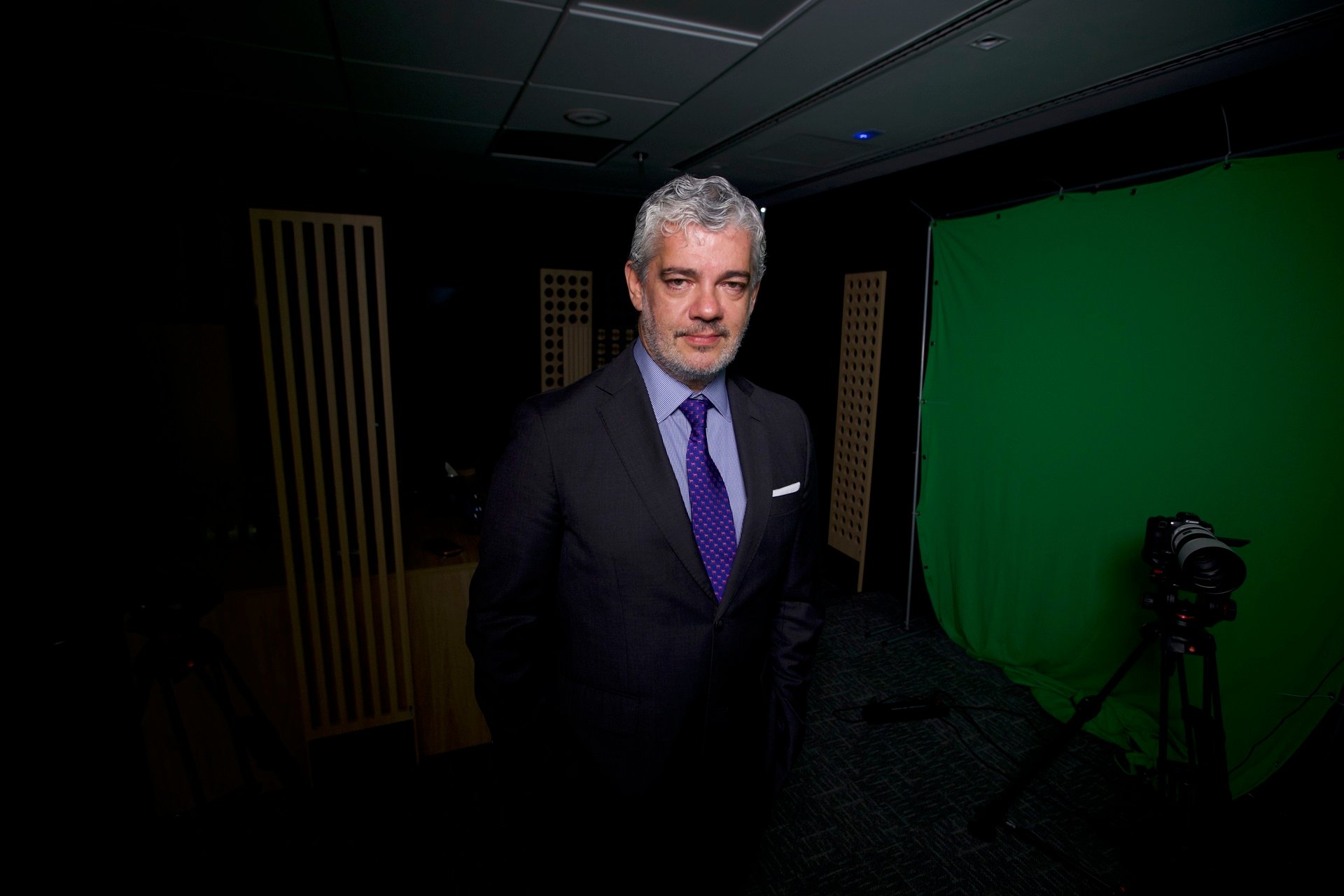 🌉 Bridging the US-China divide