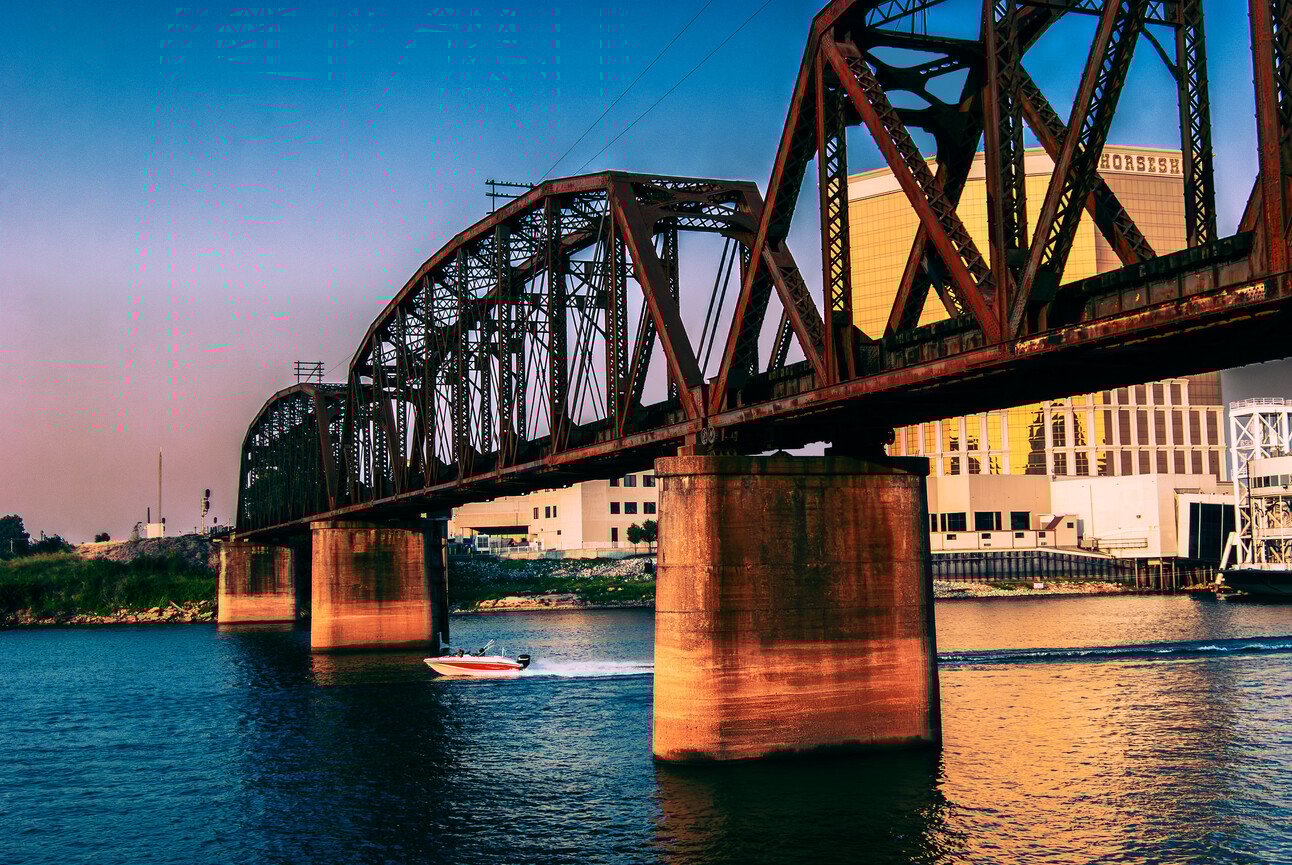 🐝 Querbes Turn 100 - Happy Centennial