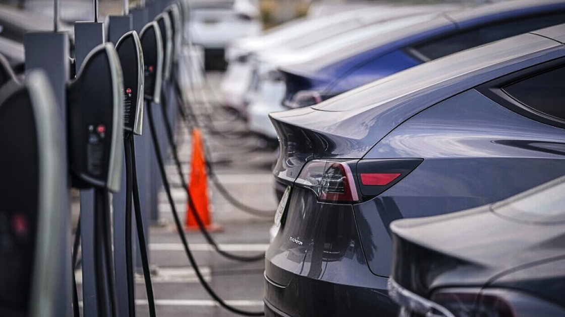 Post-credit slump hits EV sales—but lease returns could drive new demand