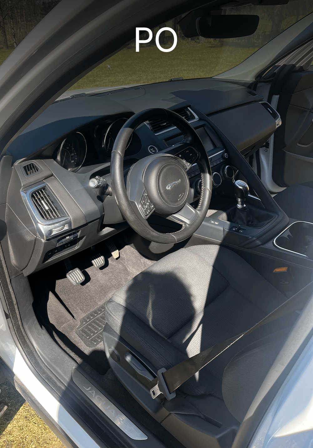 Czyszczenie wnętrza samochodu Chełmno – zabrudzone wnętrze przed realizacją