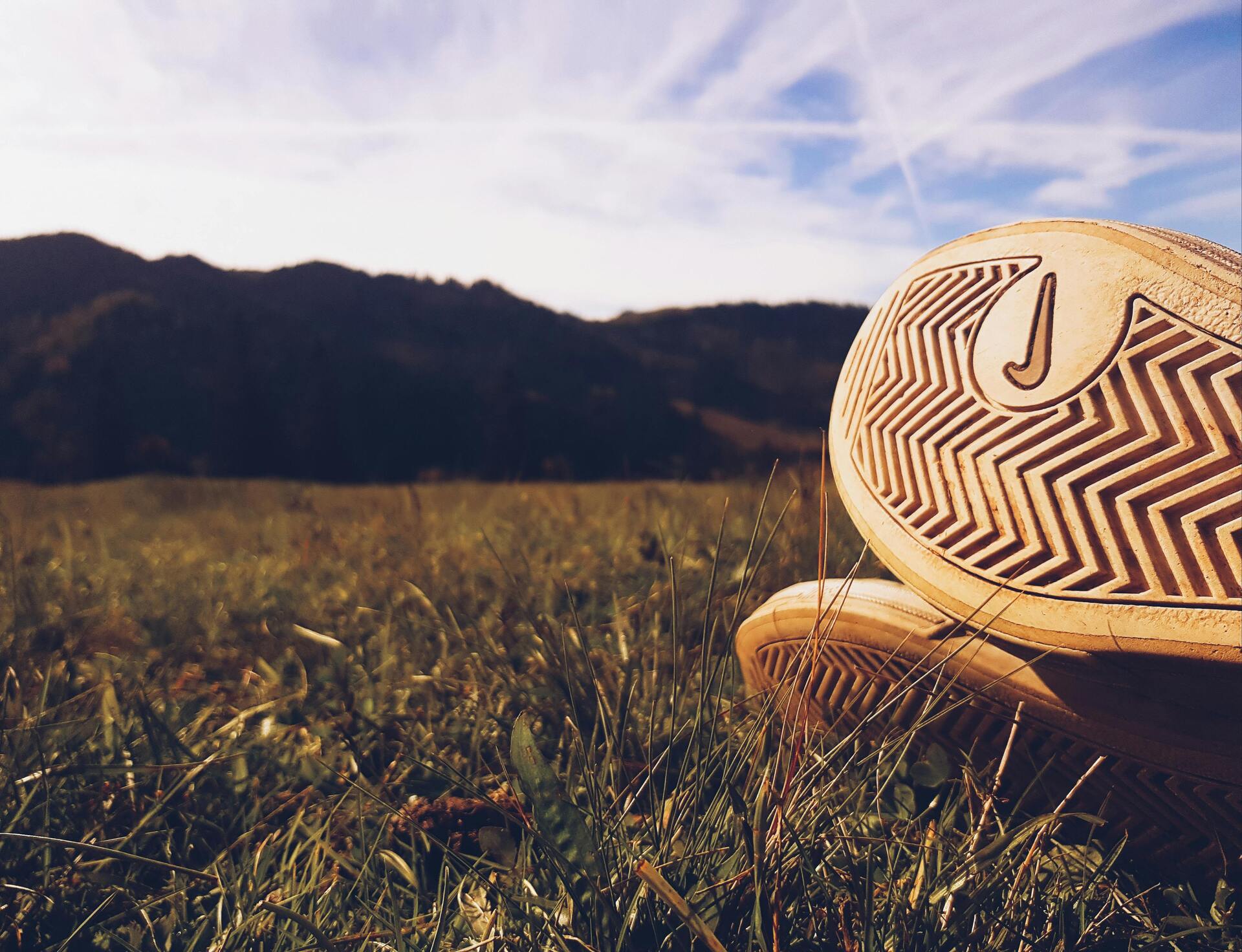 The Signal Behind the Swoosh