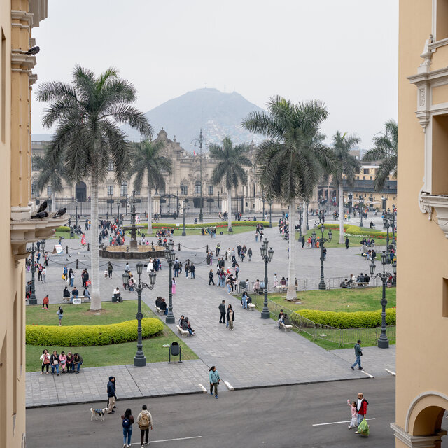 A NEW YORKER, 72 HOURS, LIMA