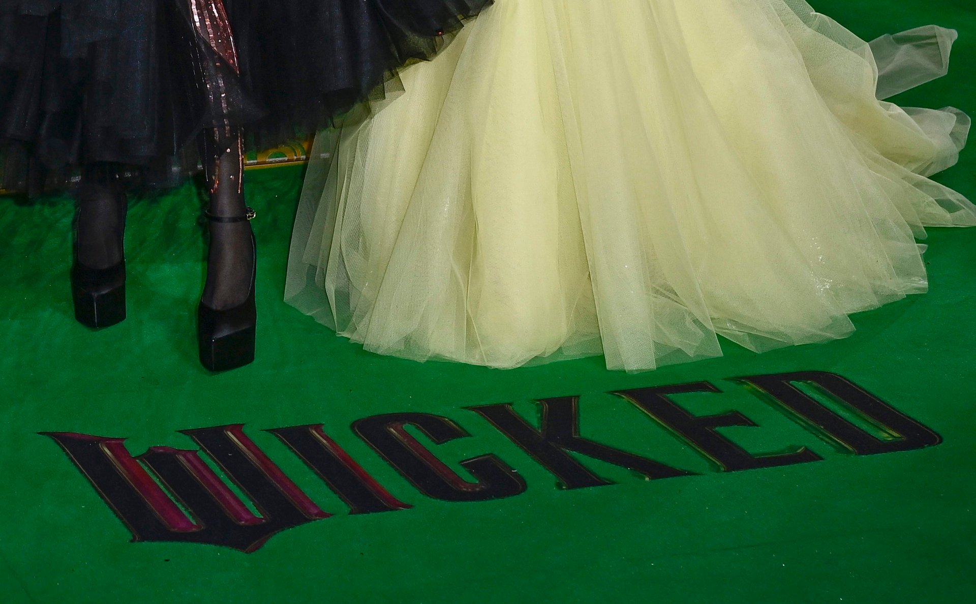 How should we talk about our thinnest celebrities?