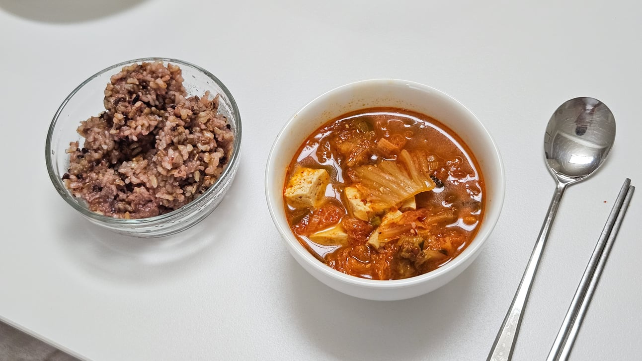 Kimchi Jjigae