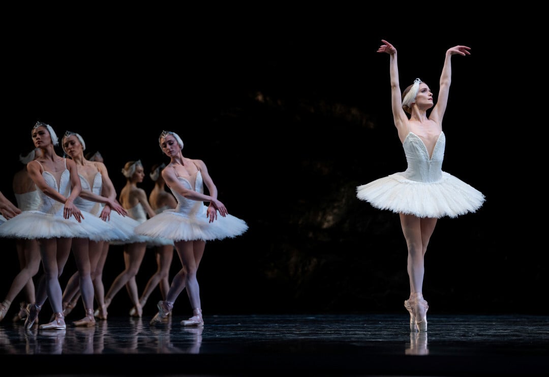 SF Ballet’s Swan Lake is as Addictive as Quack