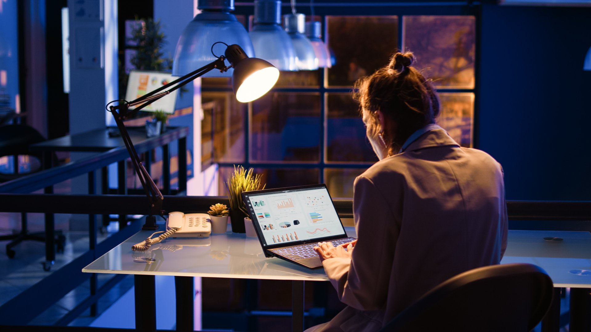 Asymmetric Warfare: The Startup's Guide to Competing Against Industry Giants