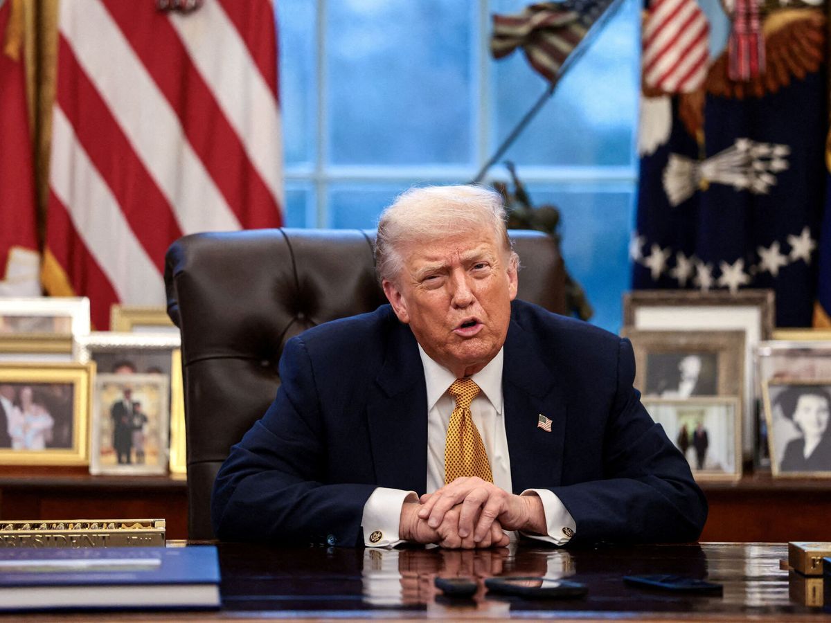 Un año de Trump y el mundo... ¿de cabeza?