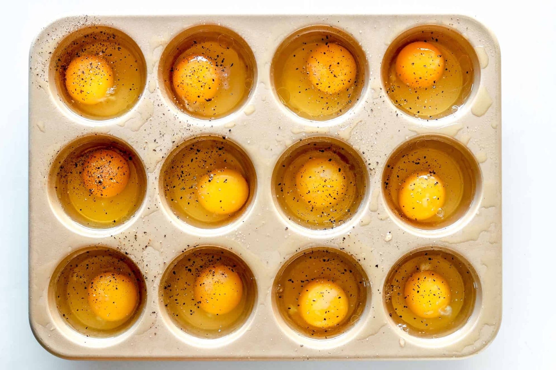 The Lazy Chef’s Egg Hack