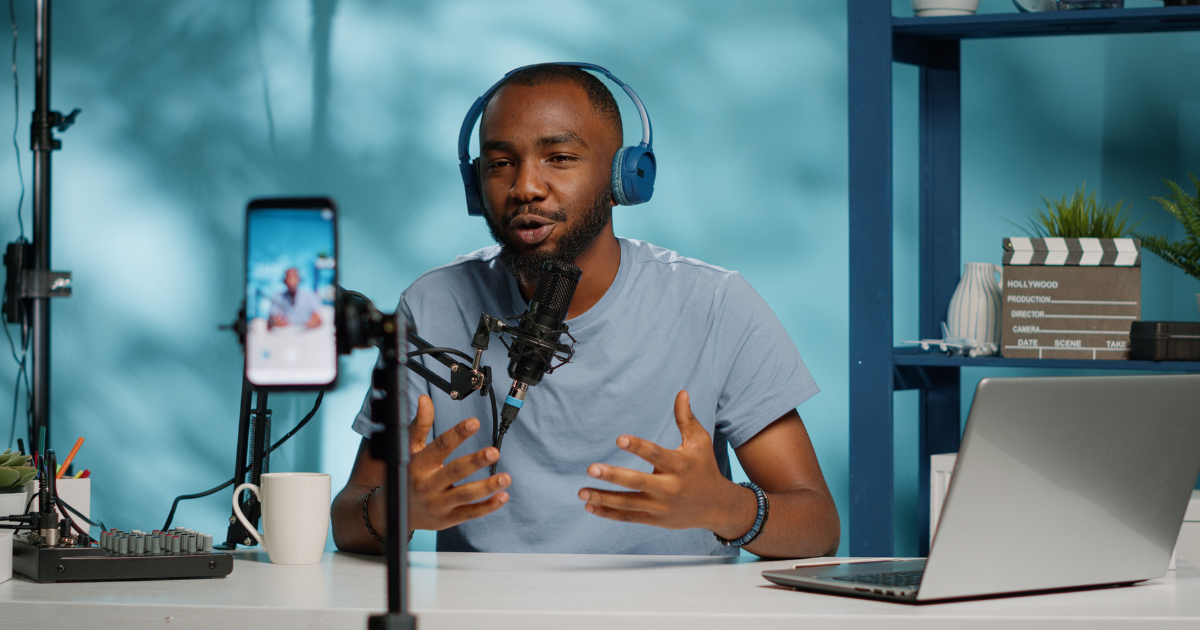 AI’s Double-Edged Sword & LinkedIn Creator Monetization