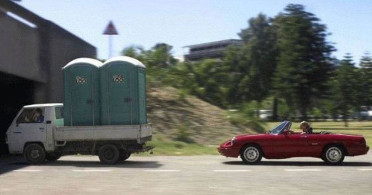 🚽 Tariff Splash Zone