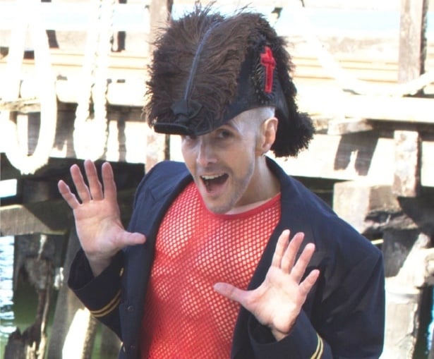 Drag King Icon’s Dramatic Stage Accident Leads to ER Adventure at SF General