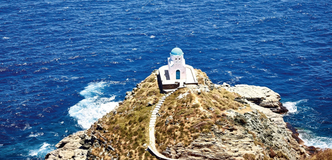 🌀Bachelor's Degree in Athens, Camper and Scooter Crackdown - Plus Sifnos and Epidaurus