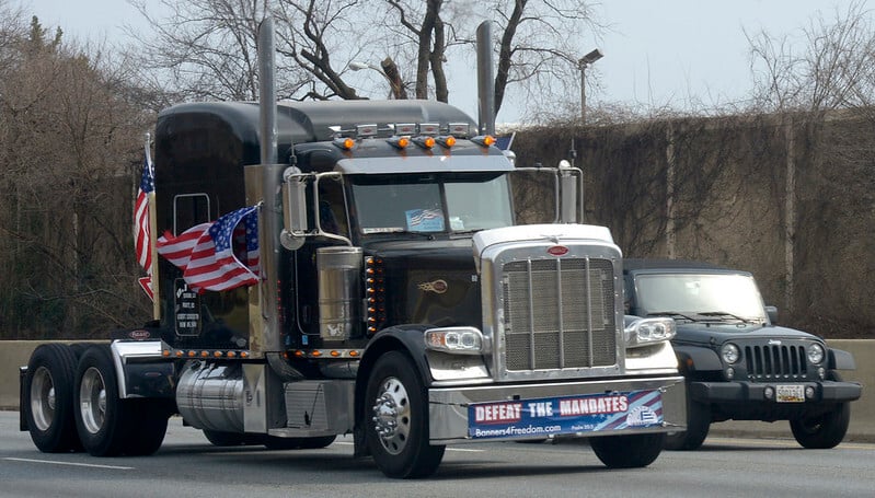 ‘People’s Convoy’ Chased Out of Oakland by Kids Throwing Eggs
