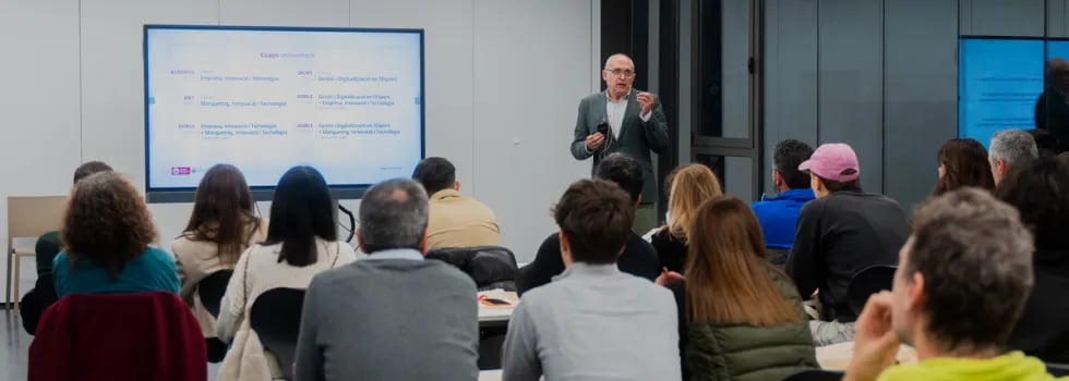 "Trabalhar na área exige formação polivalente, domínio de tecnologia e capacidade de ler dados"
