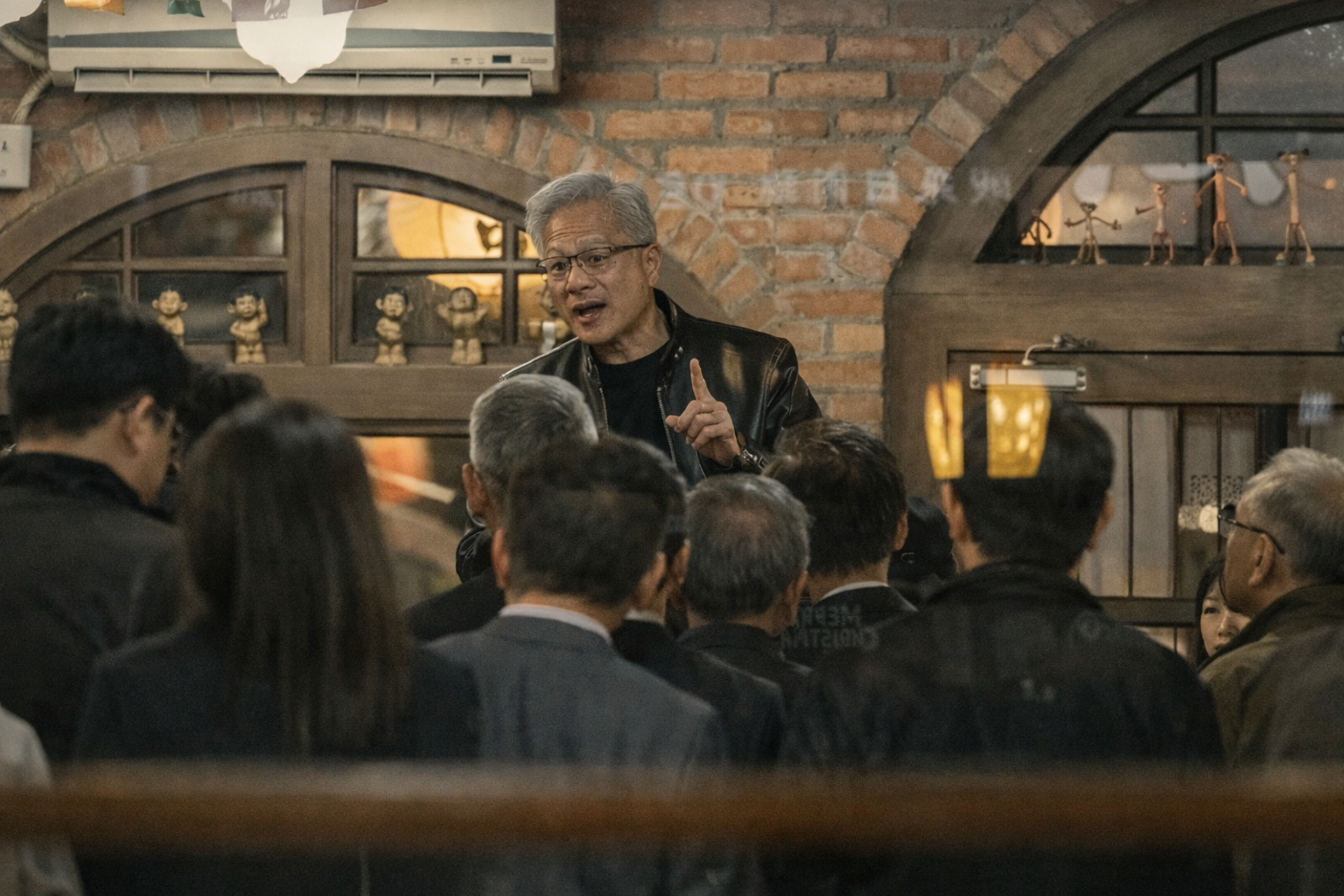 Jensen stopped betting on OpenAI & Anthropic