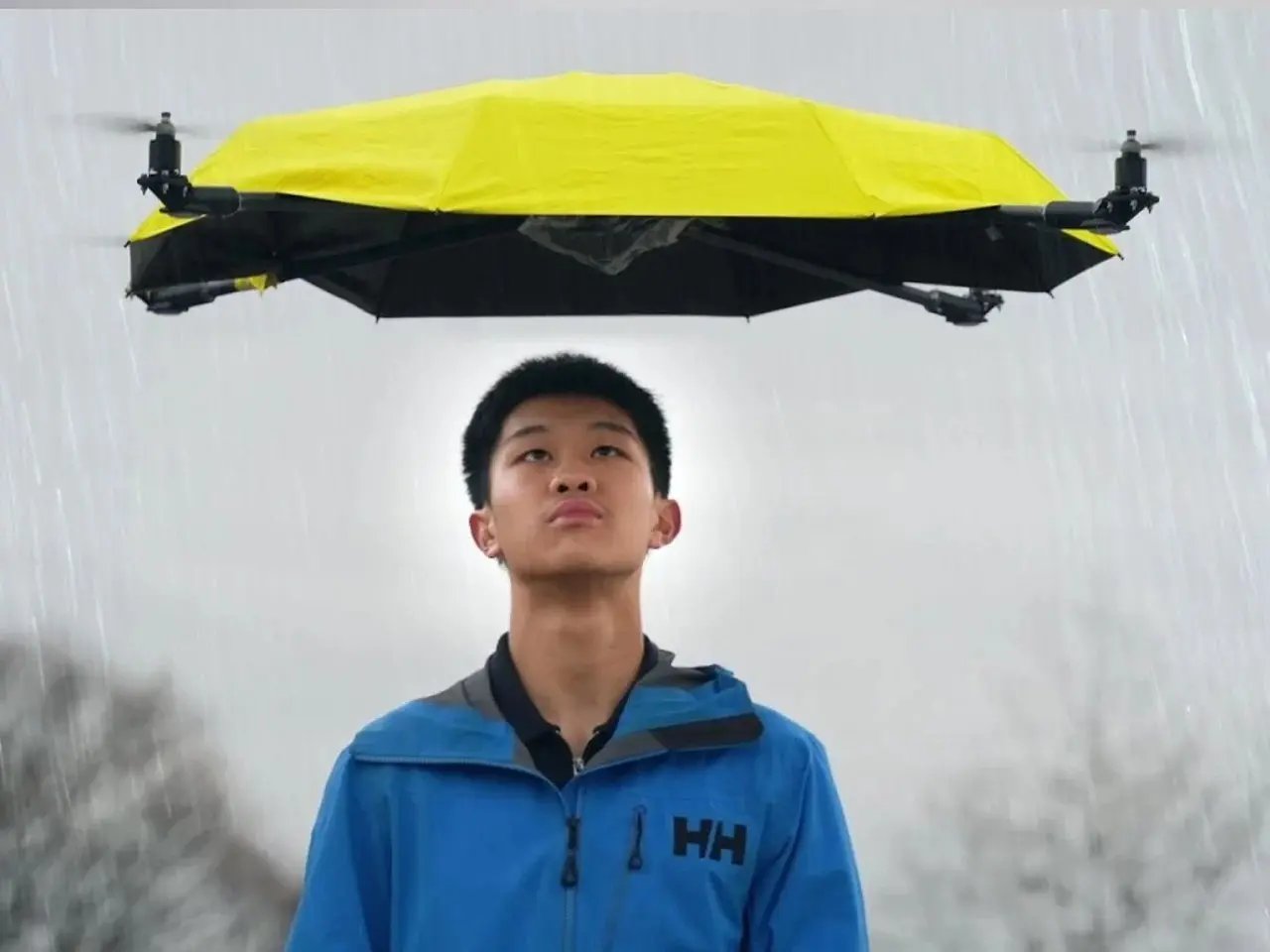 This Inventor Created a A Drone Umbrella That Follows Him Around in the Rain